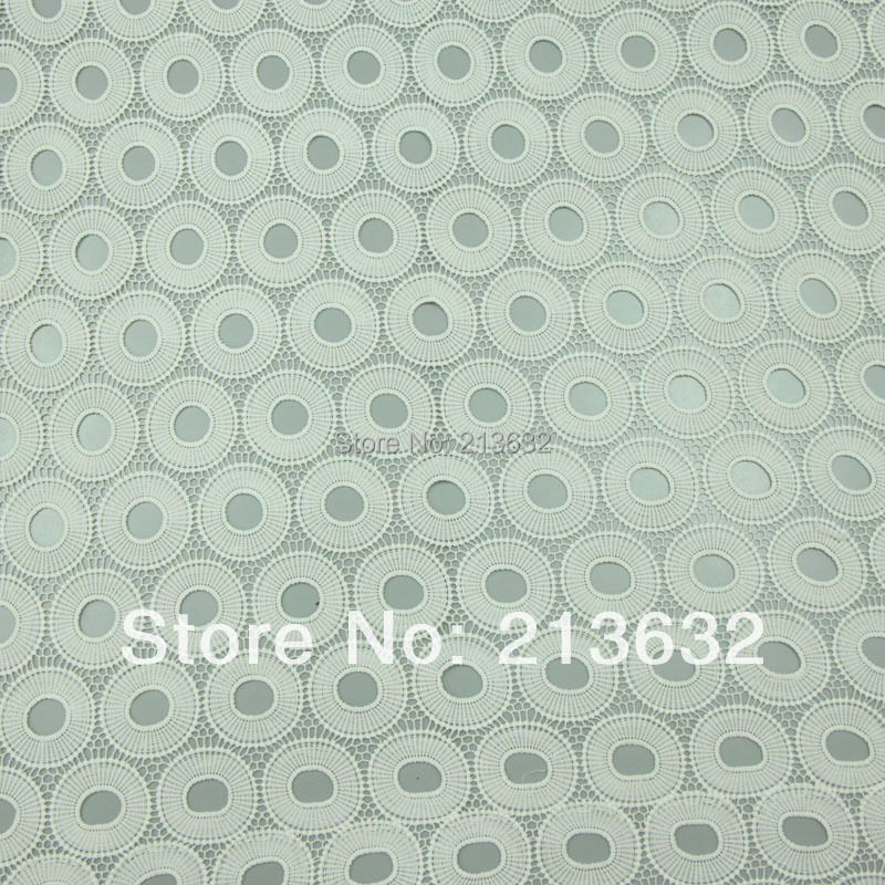 Tessuto in pizzo ricamato a oc - Sewing Eyelet Fabric recensione e prezzo