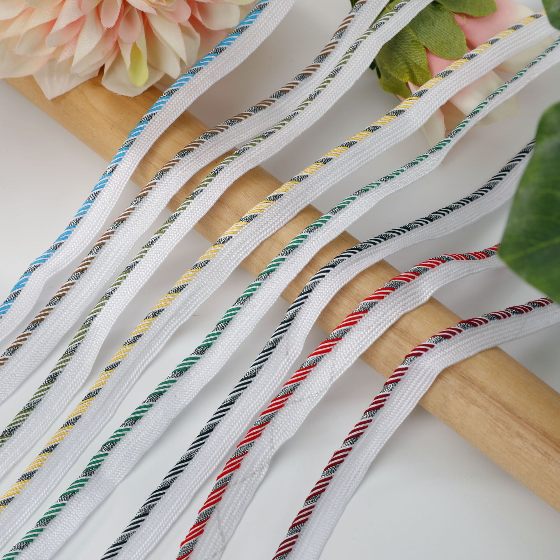 Nastro decorativo a filo intre - Textile And Sewing Supply recensione e prezzo